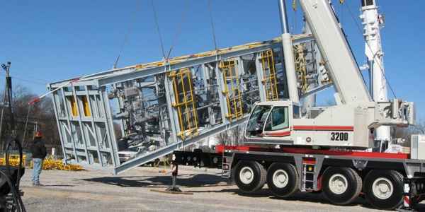 Burkes Mechanical Module Crane Lift Structural Project
